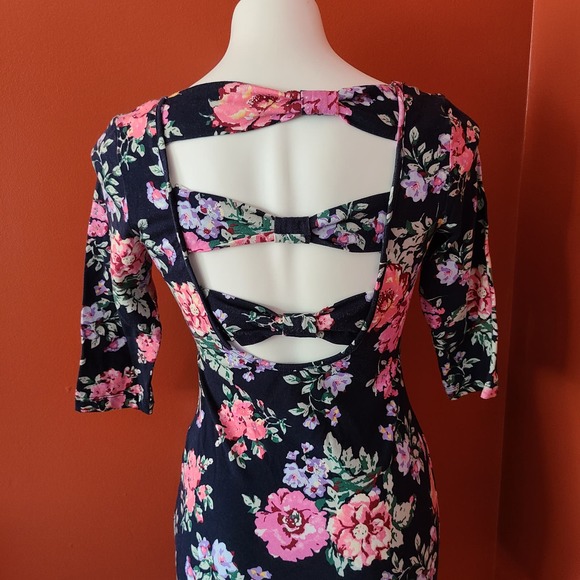 Tramp Dark Blue Floral Form Fitting Dress Bow Back - Picture 4 of 6